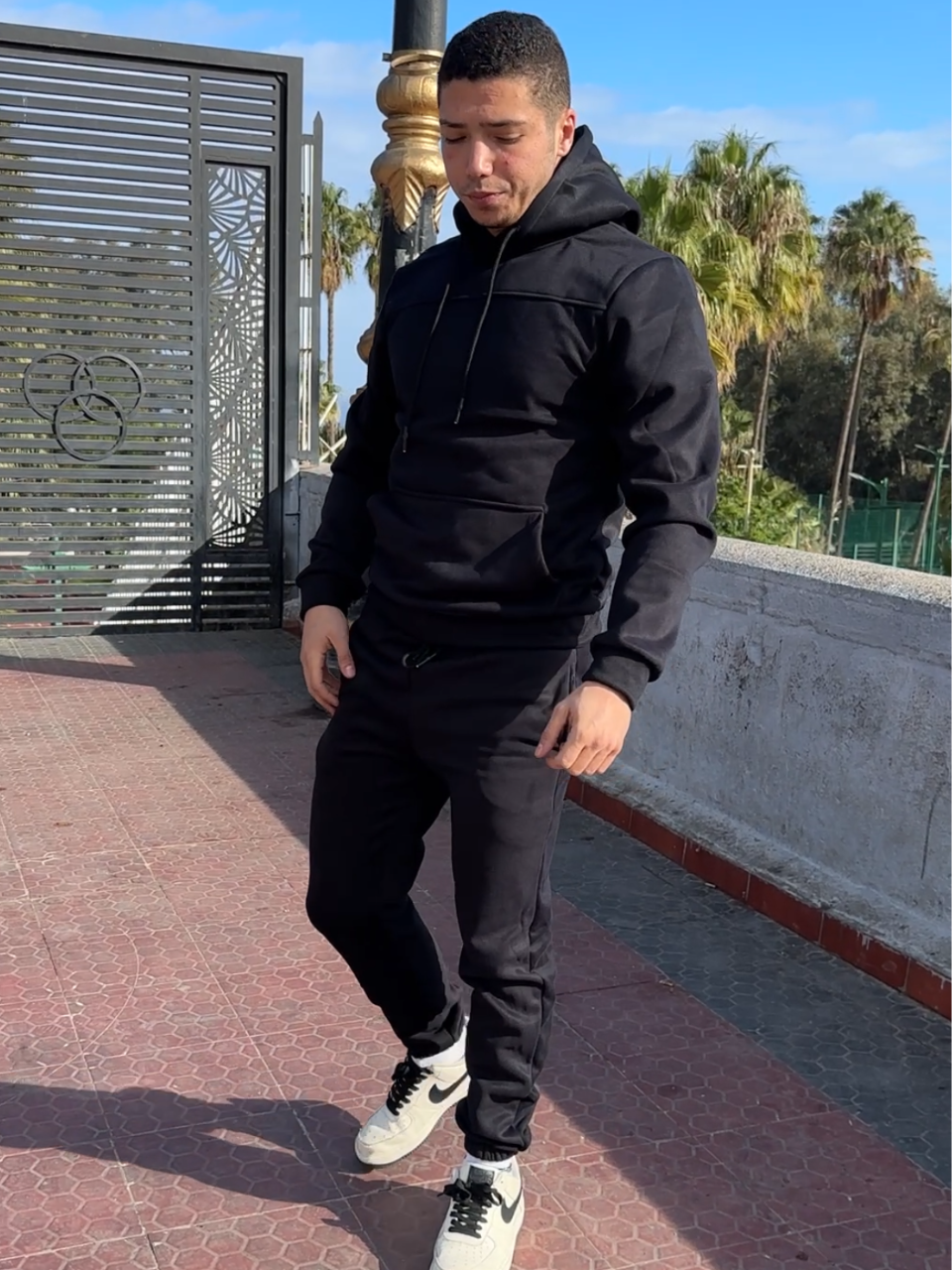 Ensemble Sweat Jogging أونسومبل سويت سروال