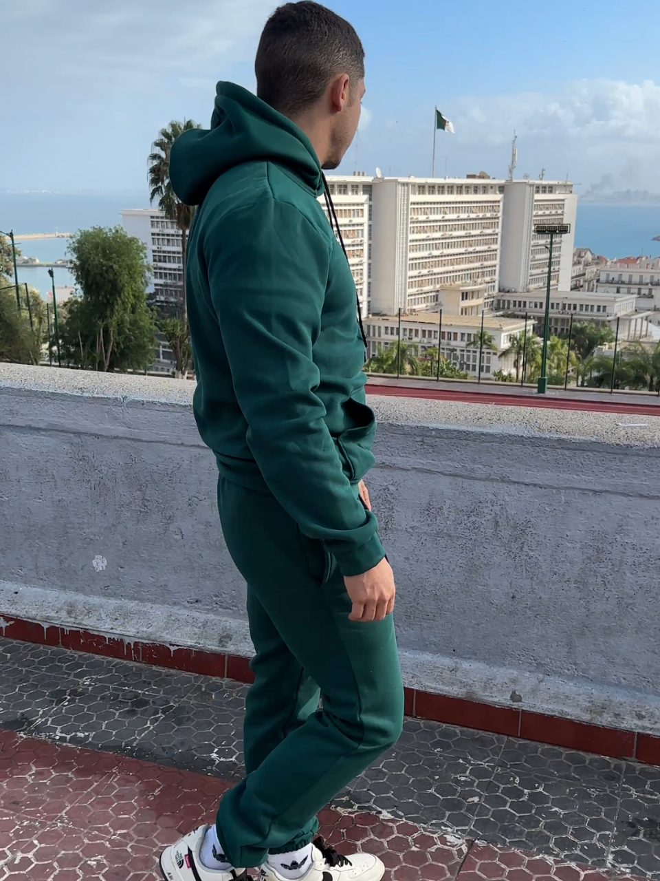 Ensemble Sweat Jogging أونسومبل سويت سروال